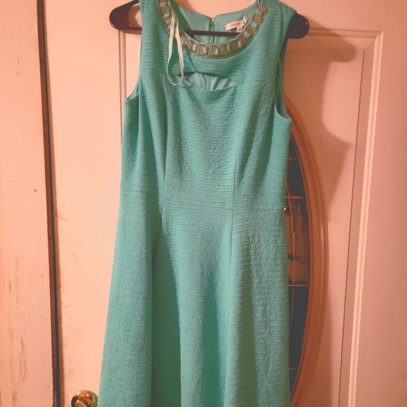 Midi dress - Picture 3 of 6